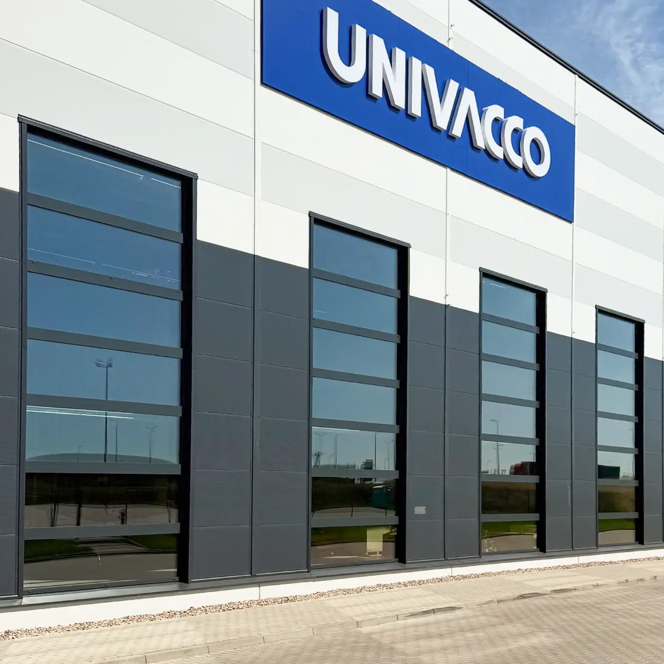 Okna aluminiowe Łódź Univacco